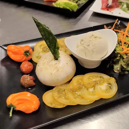 Logis Hotel-restaurant Le Tanargue 3* Valgorge