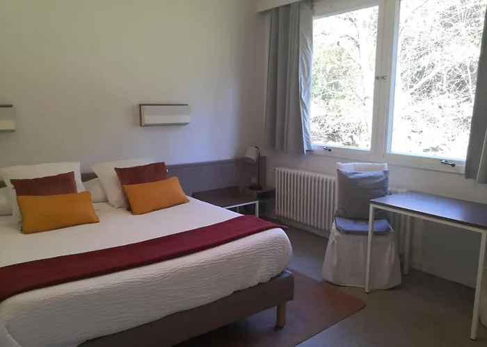 Logis Hotel-restaurant Le Tanargue 3*