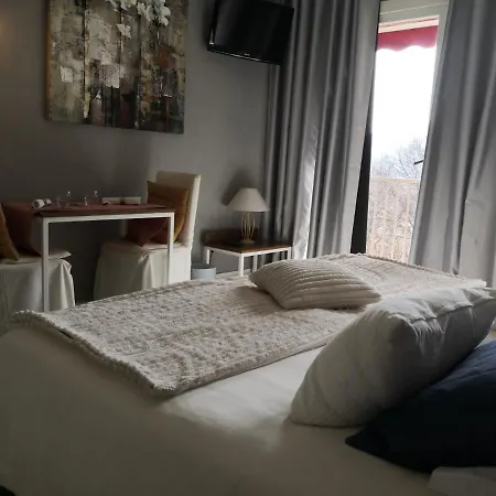 Logis Hotel-restaurant Le Tanargue Valgorge