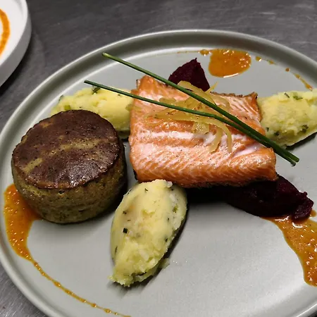 Logis Hotel-restaurant Le Tanargue 3* Valgorge